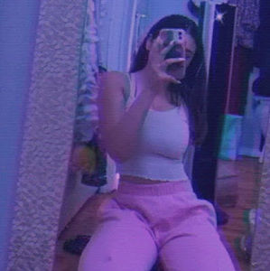 Meet your Posher, Aliya